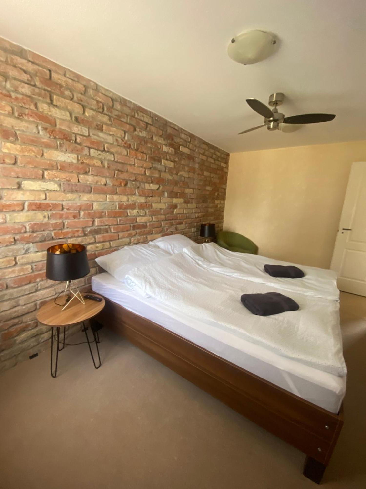 Summer Apartments Tiszakécske Zewnętrze zdjęcie